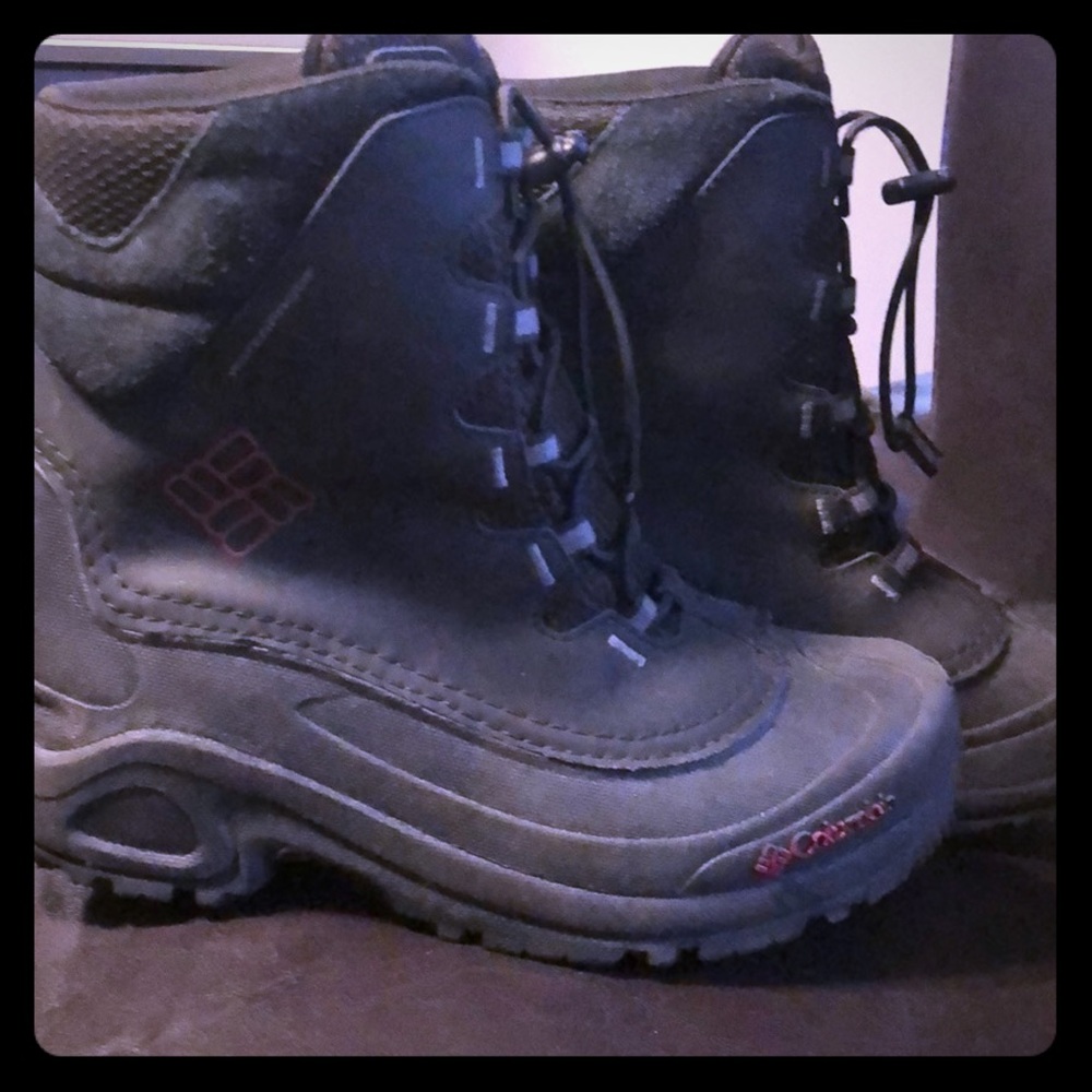 Columbia Boy Boots